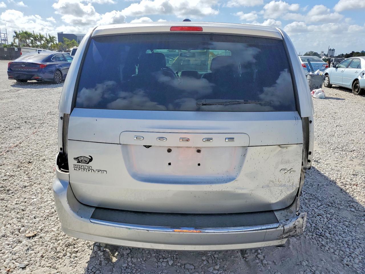 2012 DODGE GRAND CARAVAN