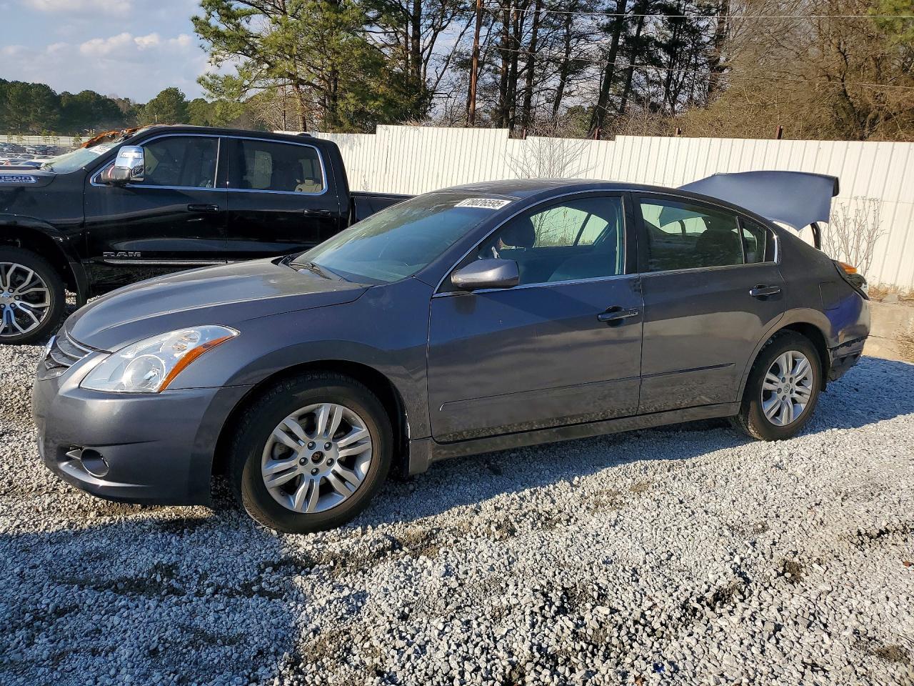 2011 NISSAN ALTIMA