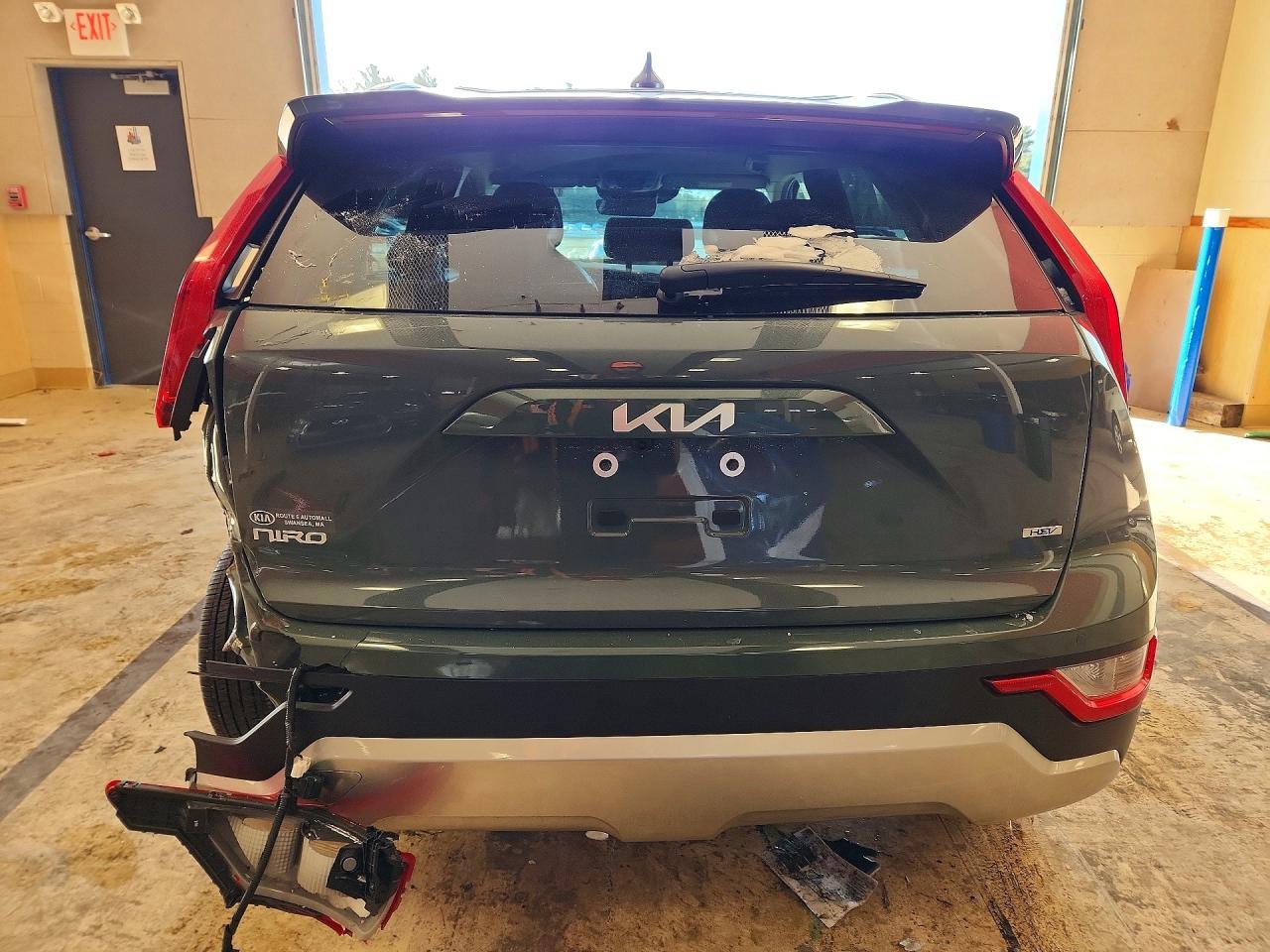 2025 KIA Niro