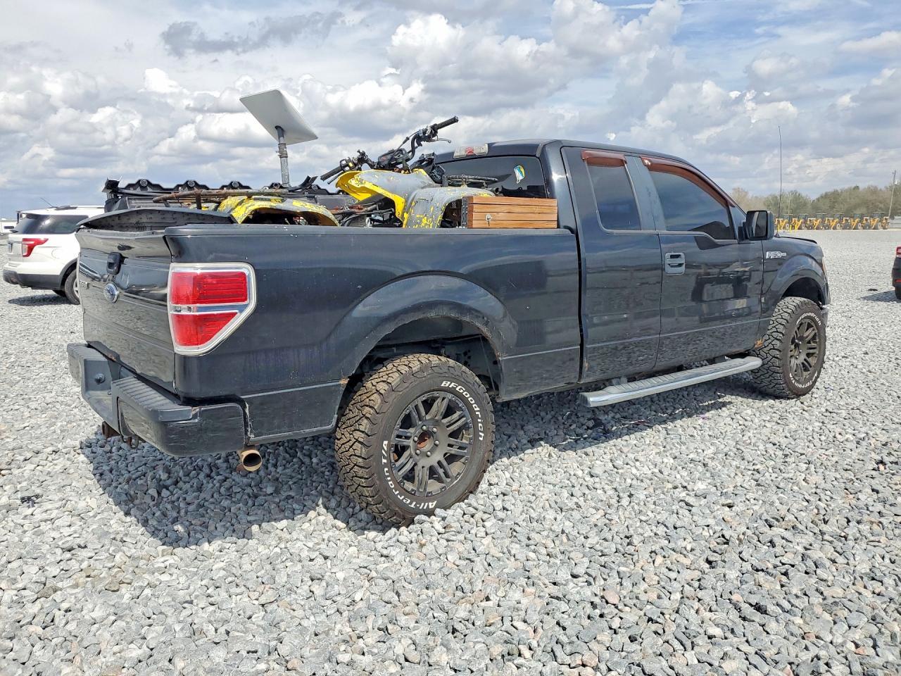 2013 FORD F-150