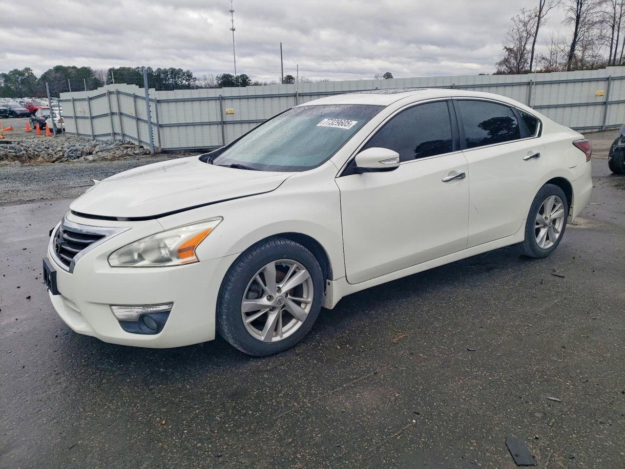 2015 NISSAN ALTIMA