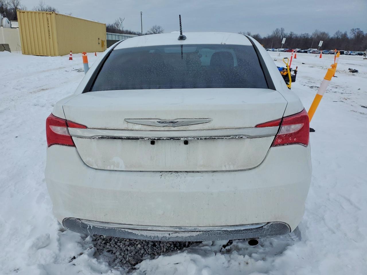 2014 CHRYSLER 200