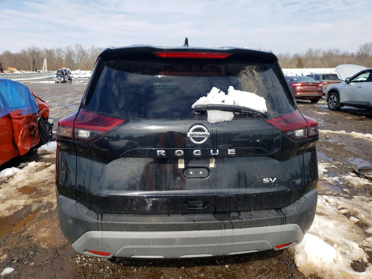 2021 NISSAN ROGUE