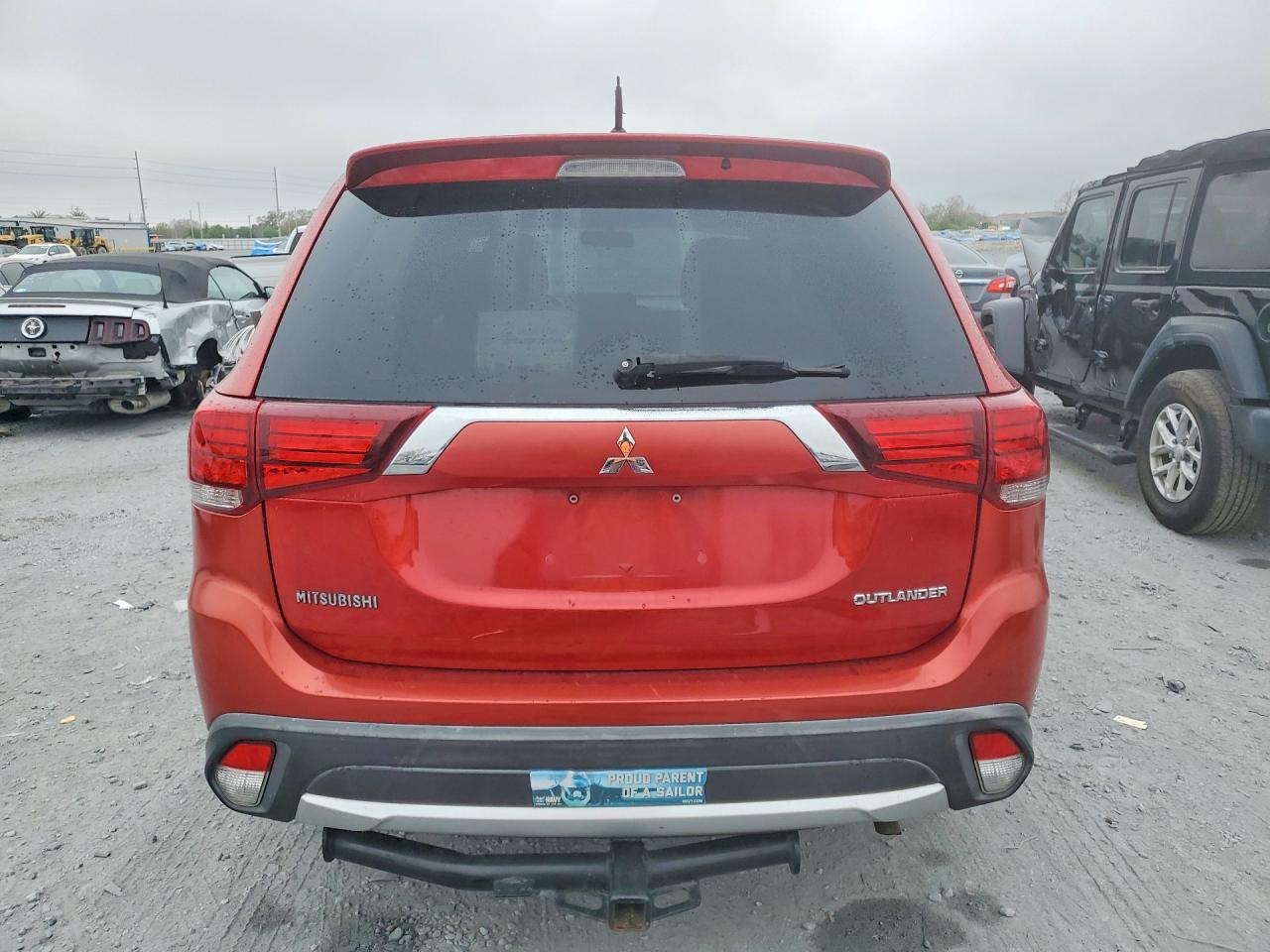 2016 MITSUBISHI outlander