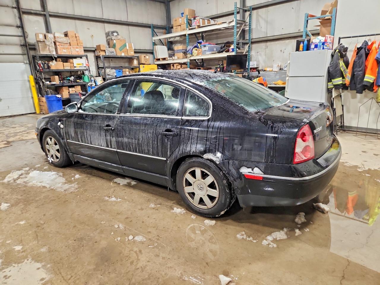 2003 VOLKSWAGEN Passat