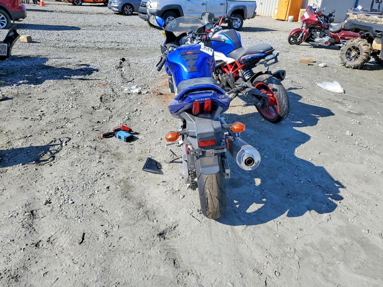 2004 SUZUKI Sv650