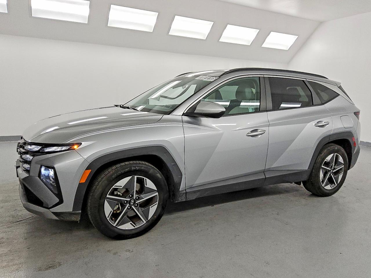 2025 HYUNDAI TUCSON