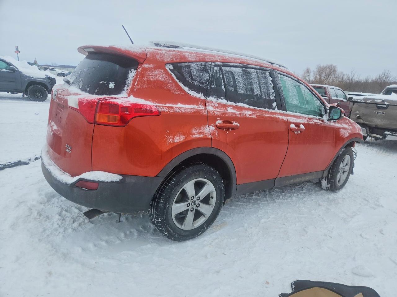 2015 TOYOTA RAV4