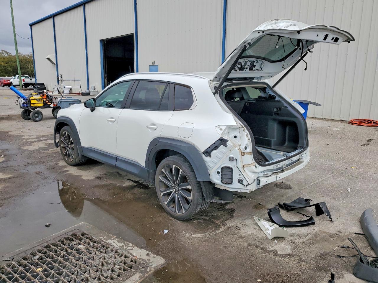 2023 MAZDA CX-50