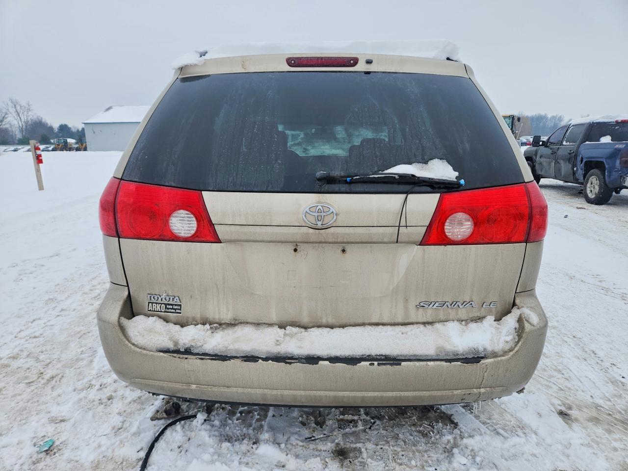2006 TOYOTA SIENNA