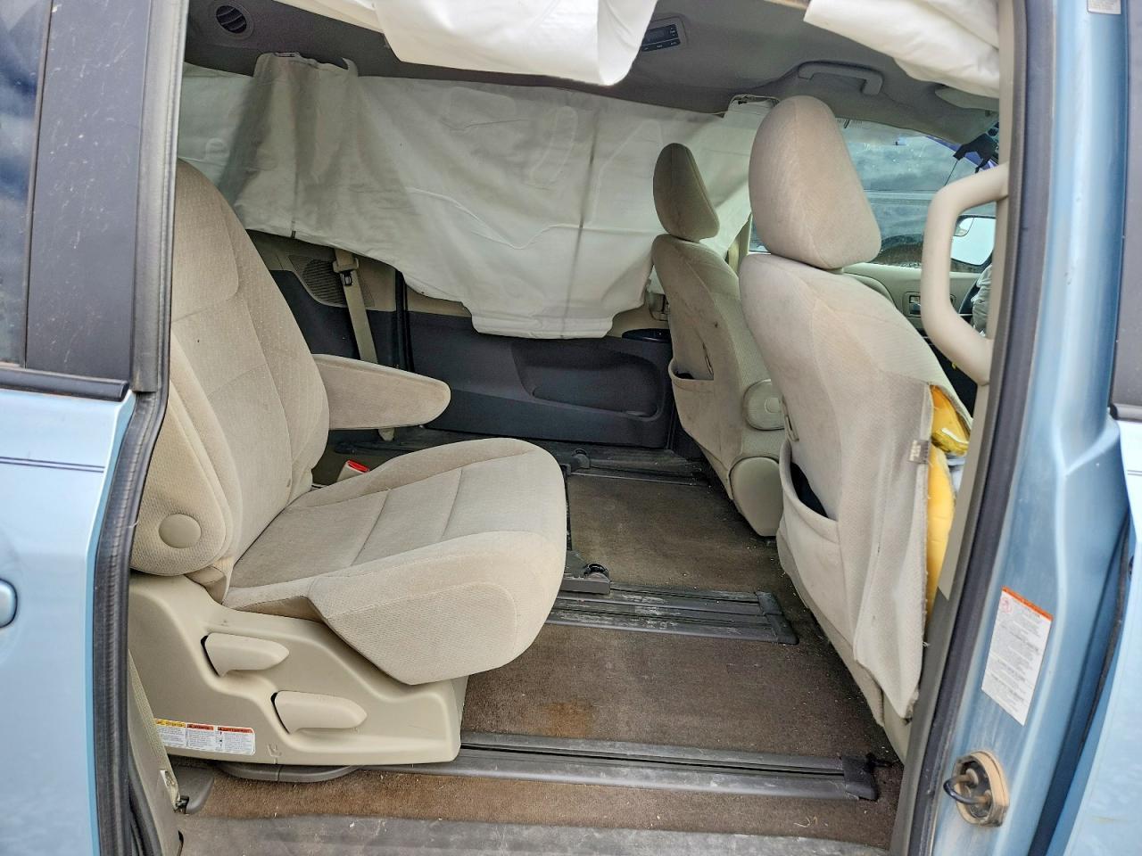 2016 TOYOTA SIENNA