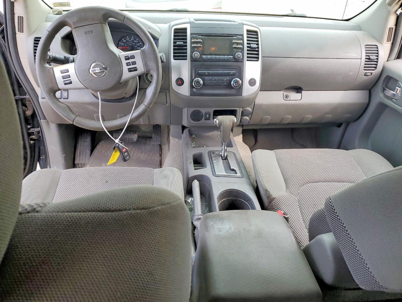 2014 NISSAN Frontier