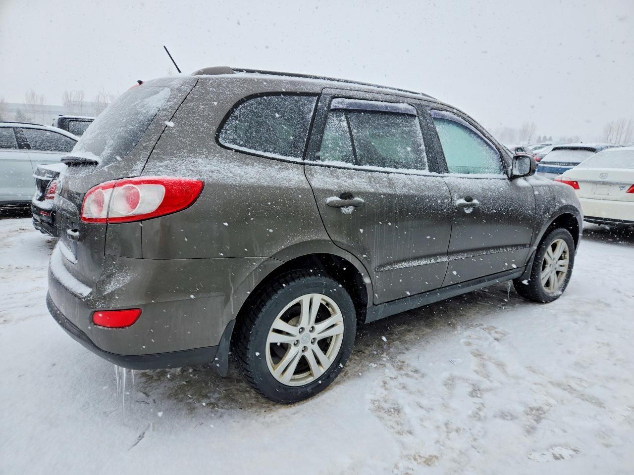 2012 HYUNDAI SANTA FE