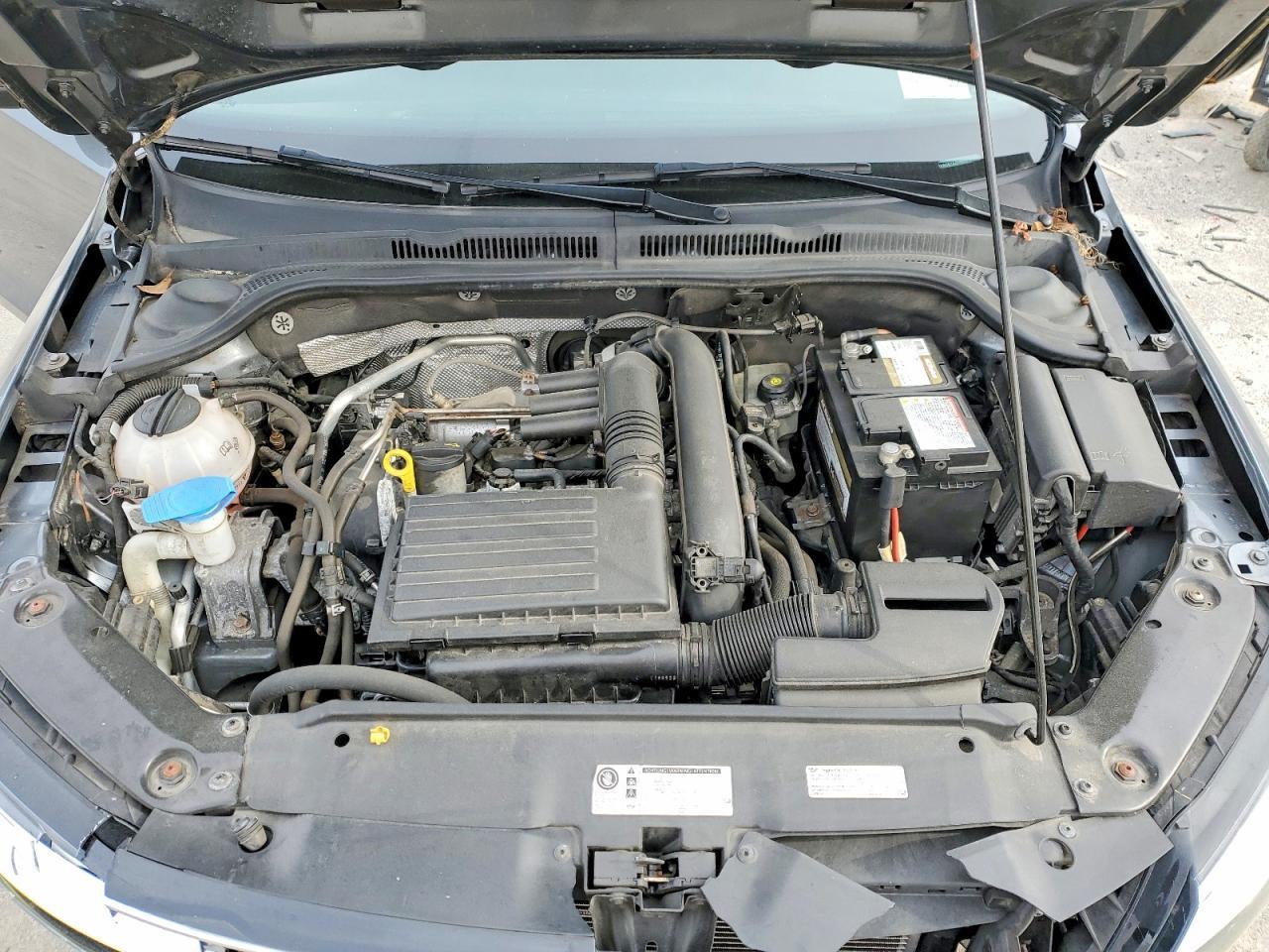 2017 VOLKSWAGEN JETTA