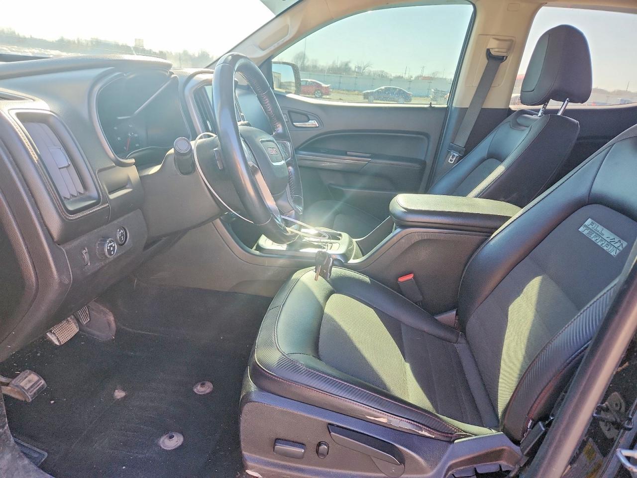 2017 GMC CANYON