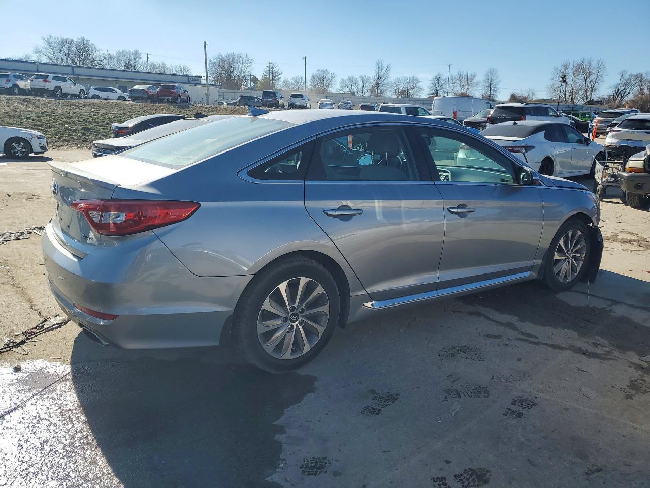 2015 HYUNDAI SONATA