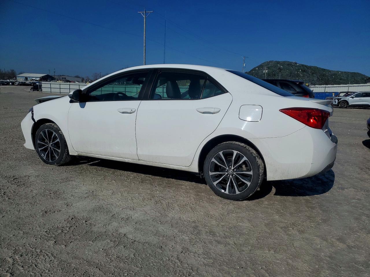 2018 TOYOTA COROLLA