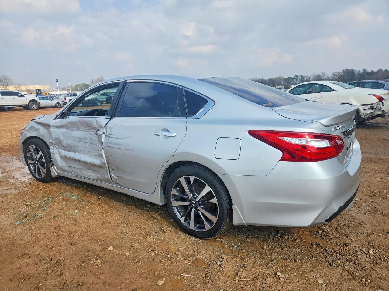 2016 NISSAN ALTIMA