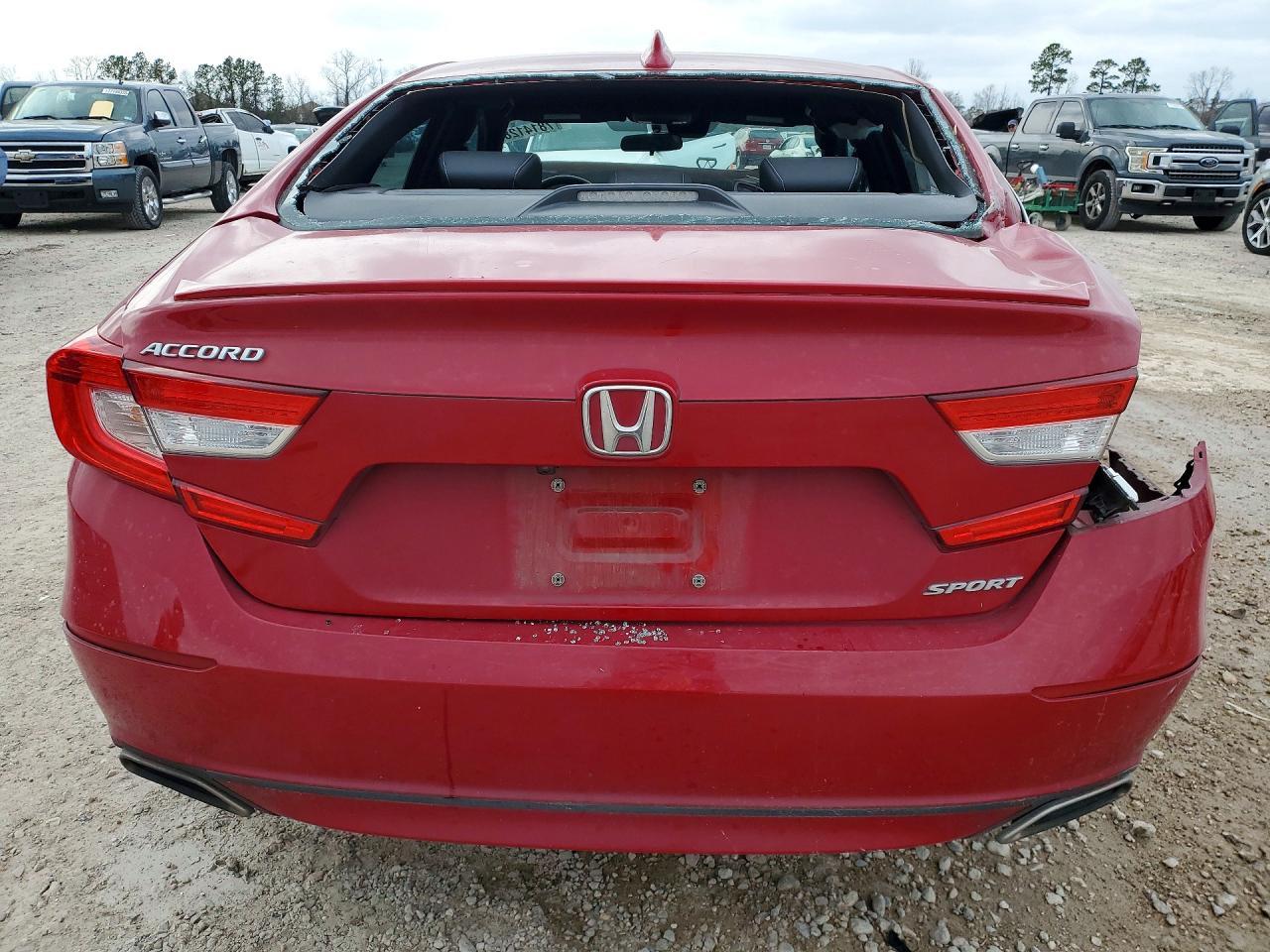 2018 HONDA ACCORD