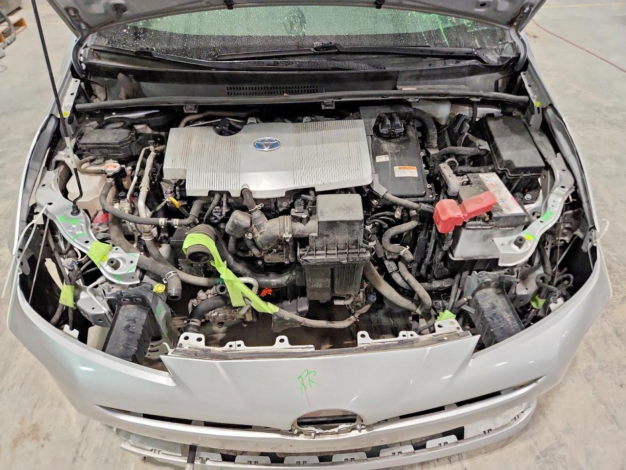 2022 TOYOTA PRIUS