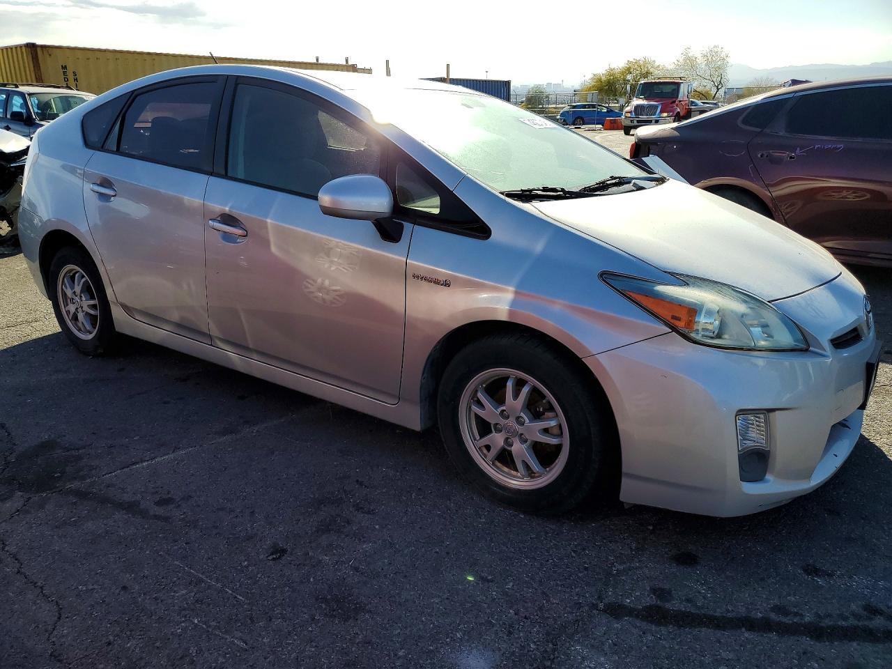 2010 TOYOTA PRIUS