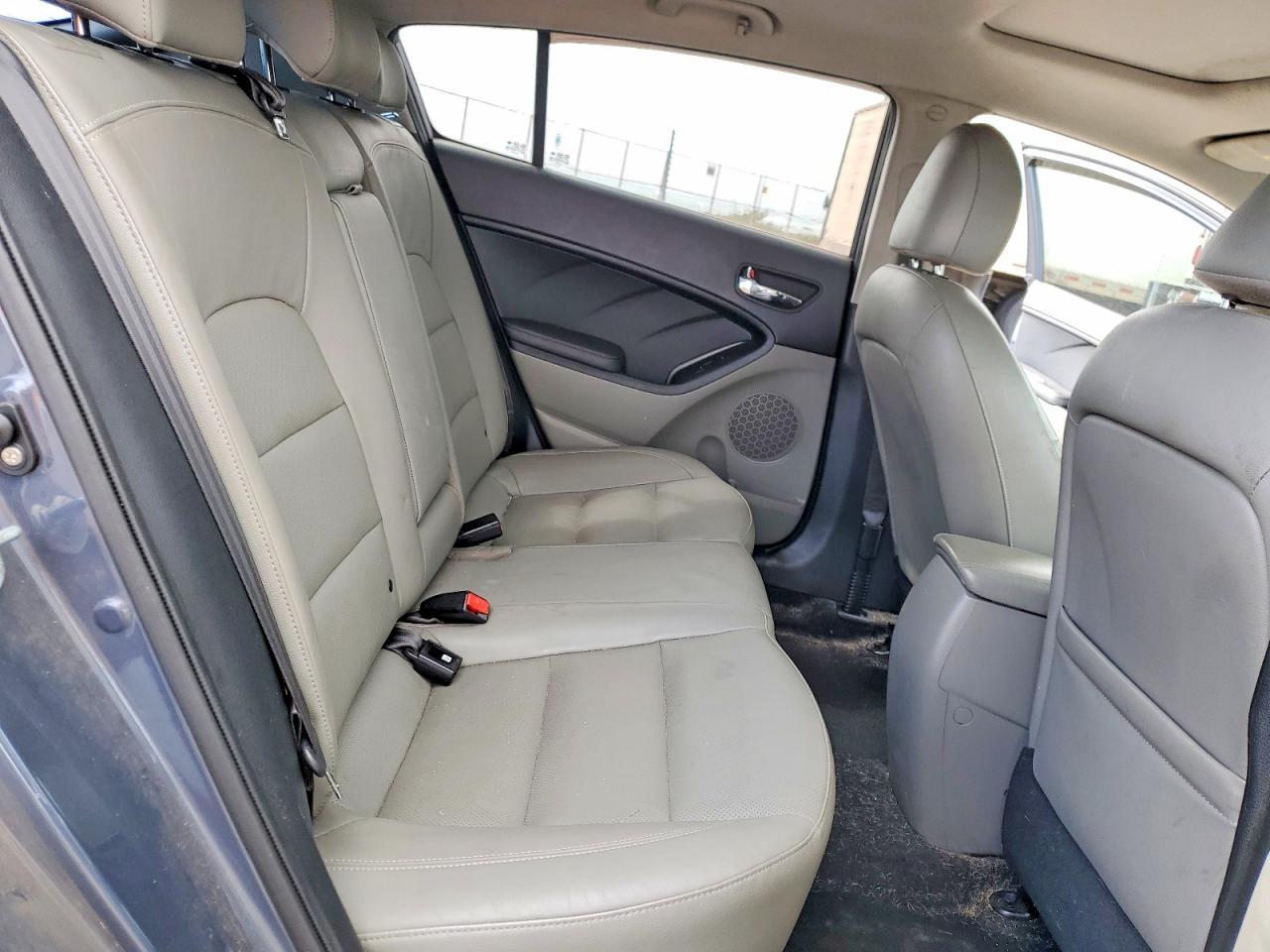 2014 KIA FORTE