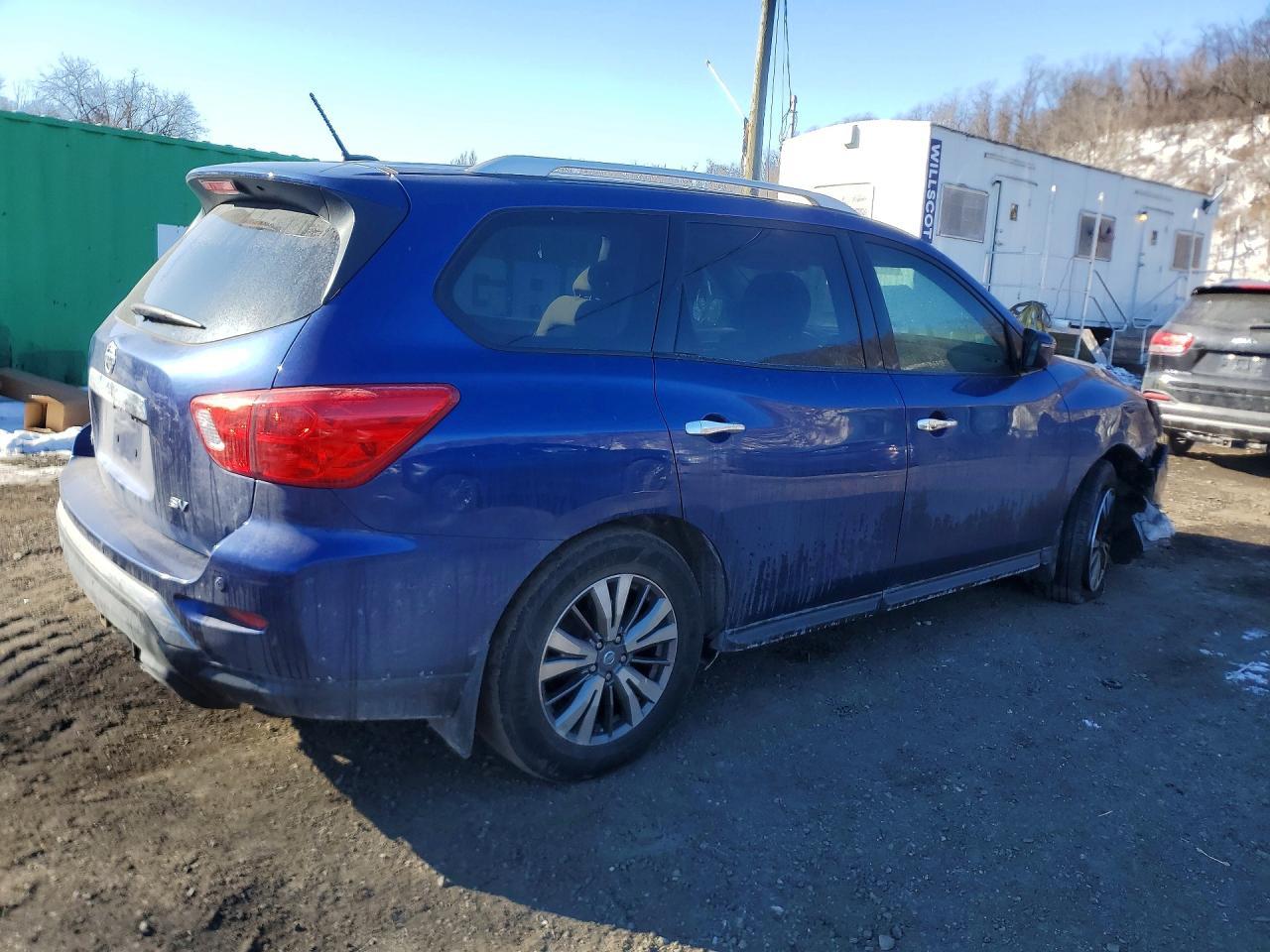 2018 NISSAN PATHFINDER