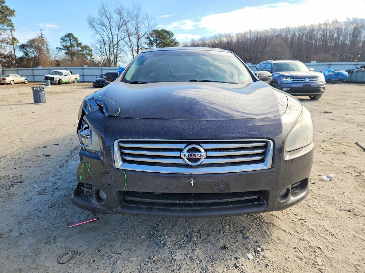 2013 NISSAN Maxima