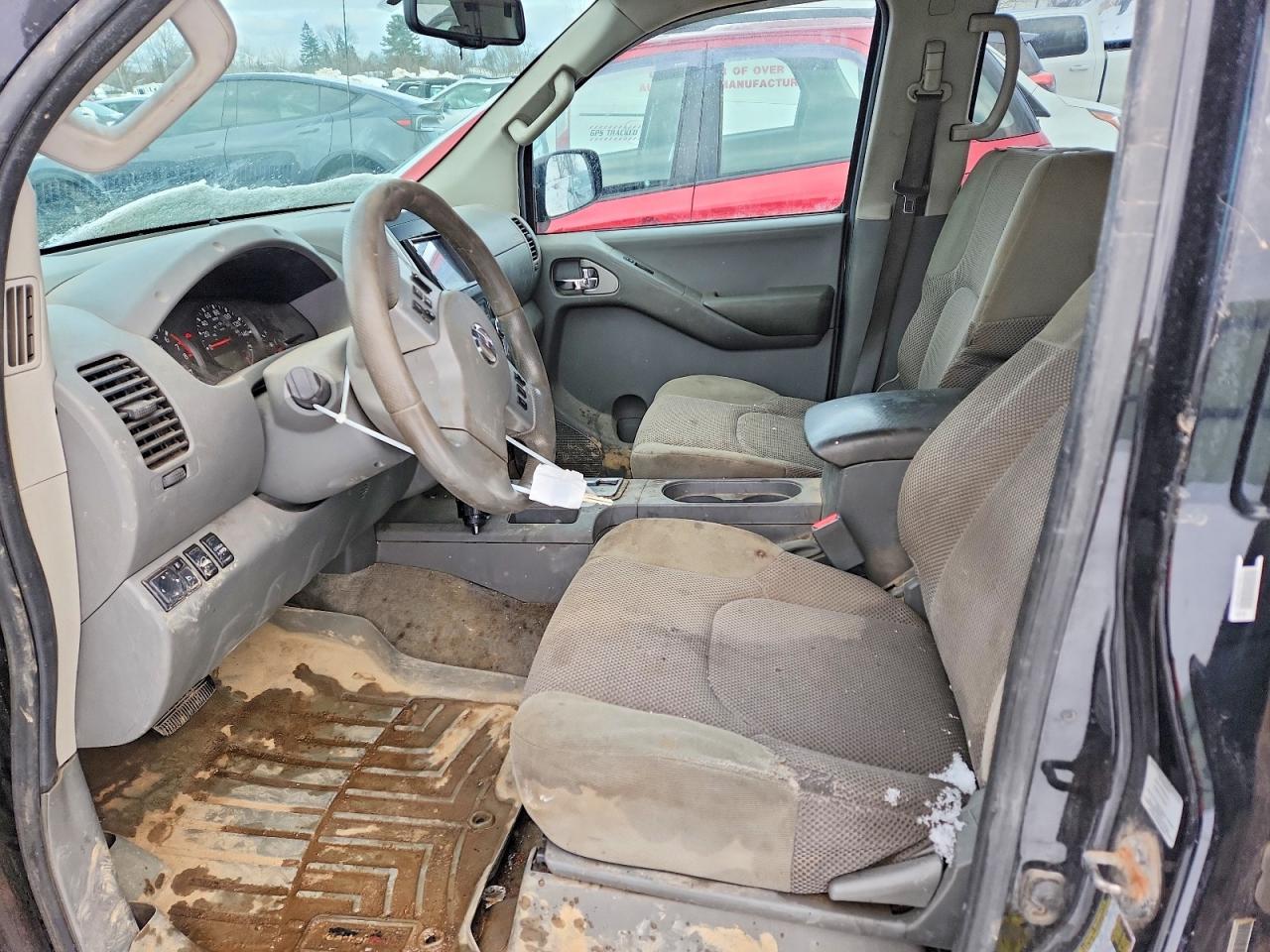 2013 NISSAN Frontier