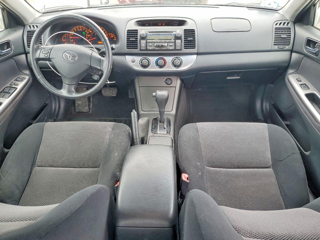 2005 TOYOTA CAMRY