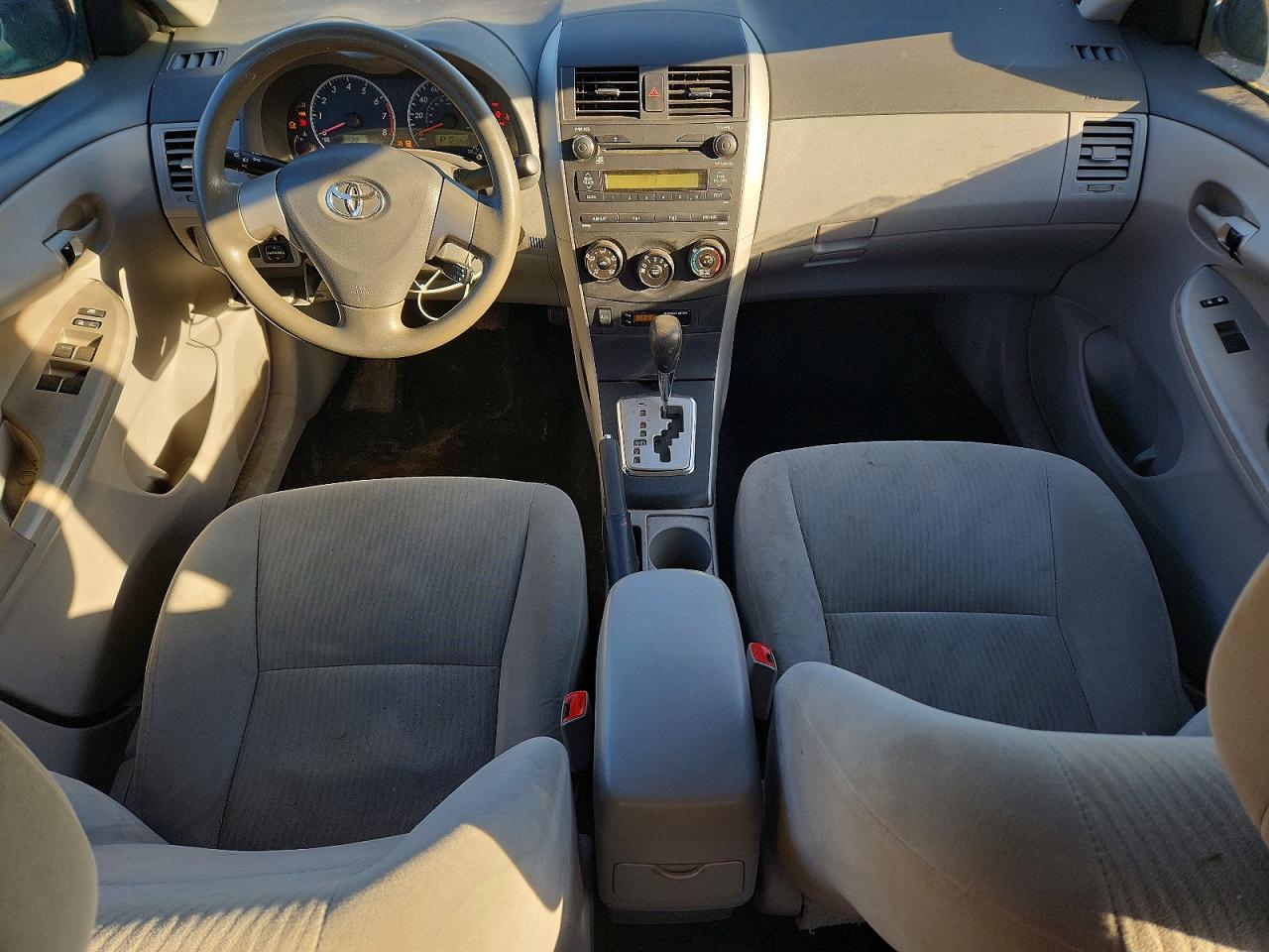 2010 TOYOTA COROLLA