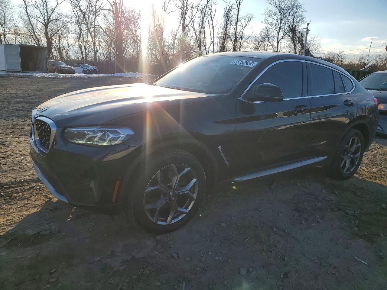 2022 BMW X4
