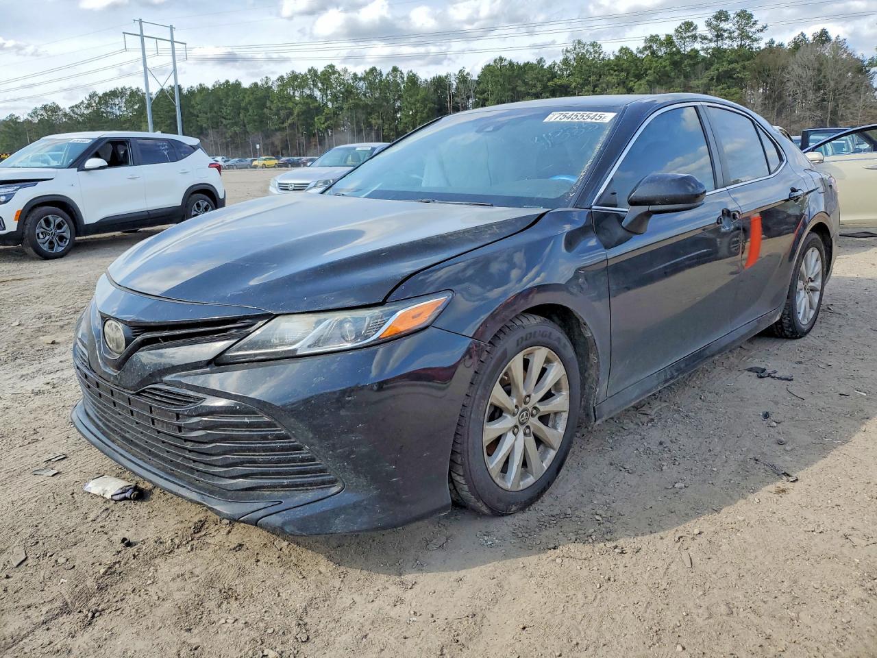 2018 TOYOTA CAMRY