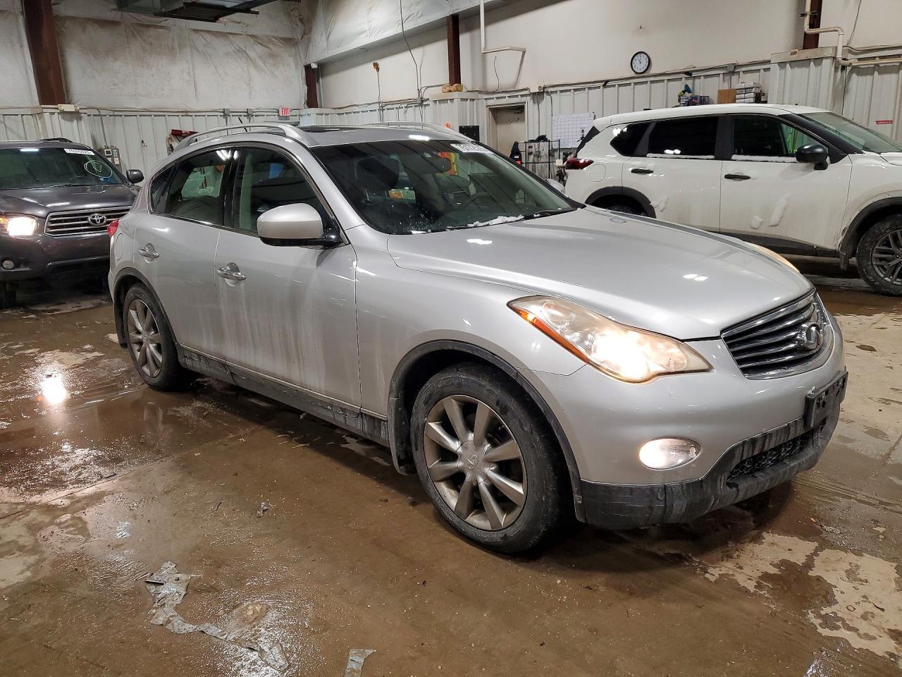 2012 INFINITI EX35