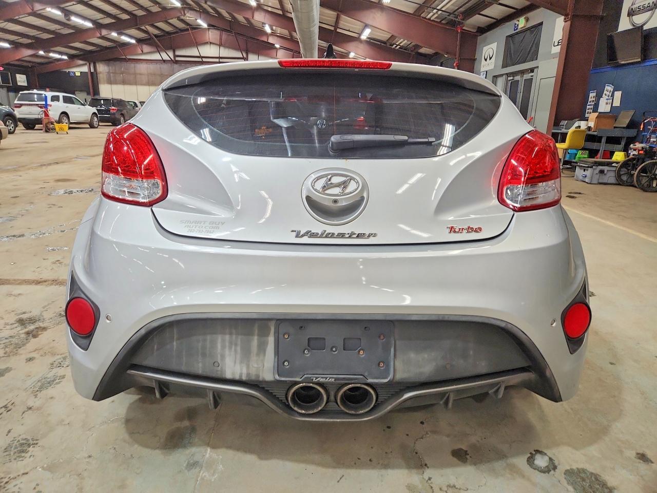 2013 HYUNDAI VELOSTER