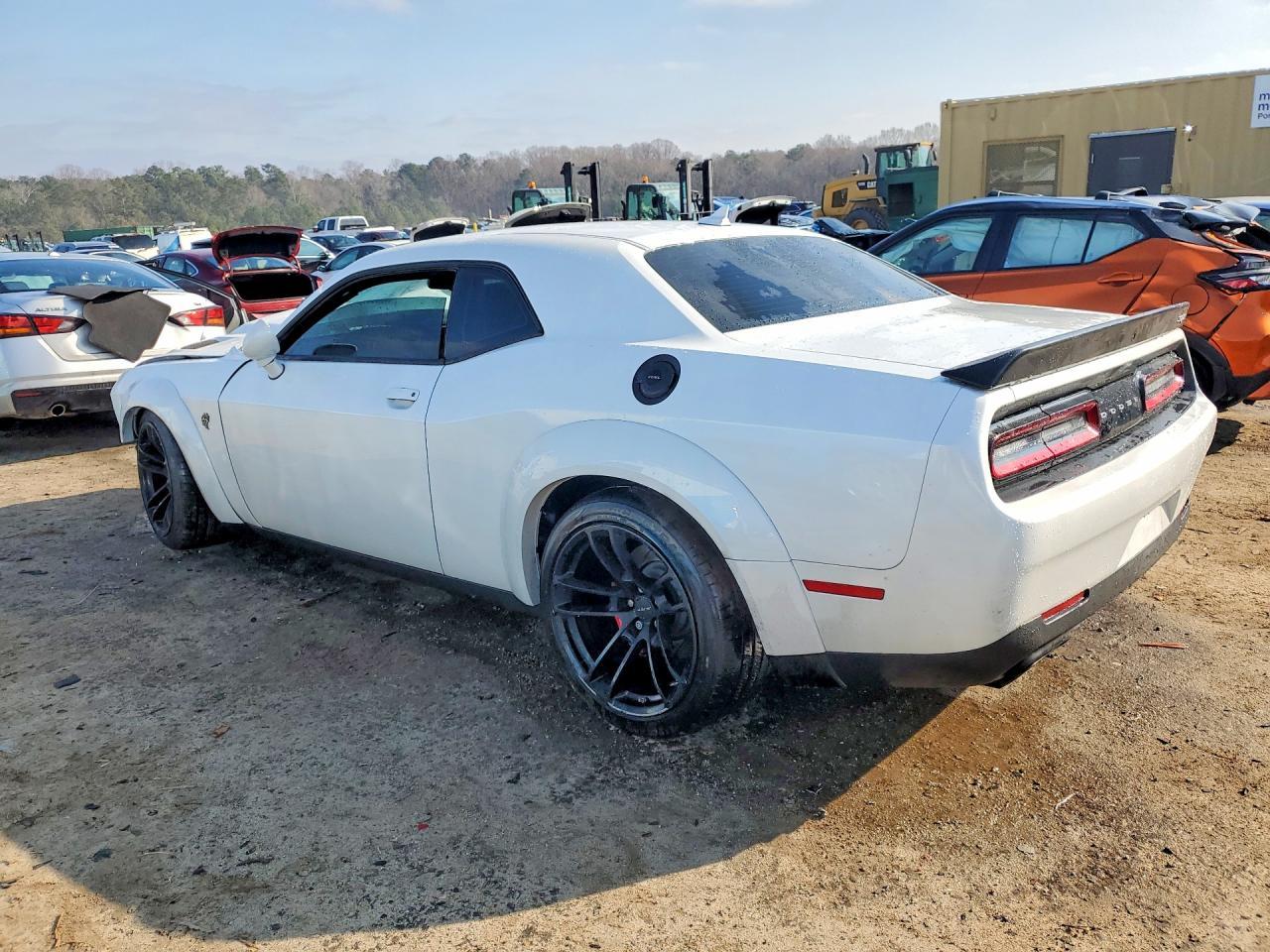 2015 DODGE Challenger