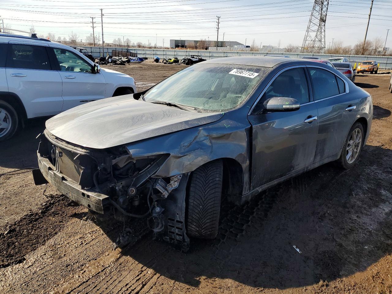 2014 NISSAN Maxima