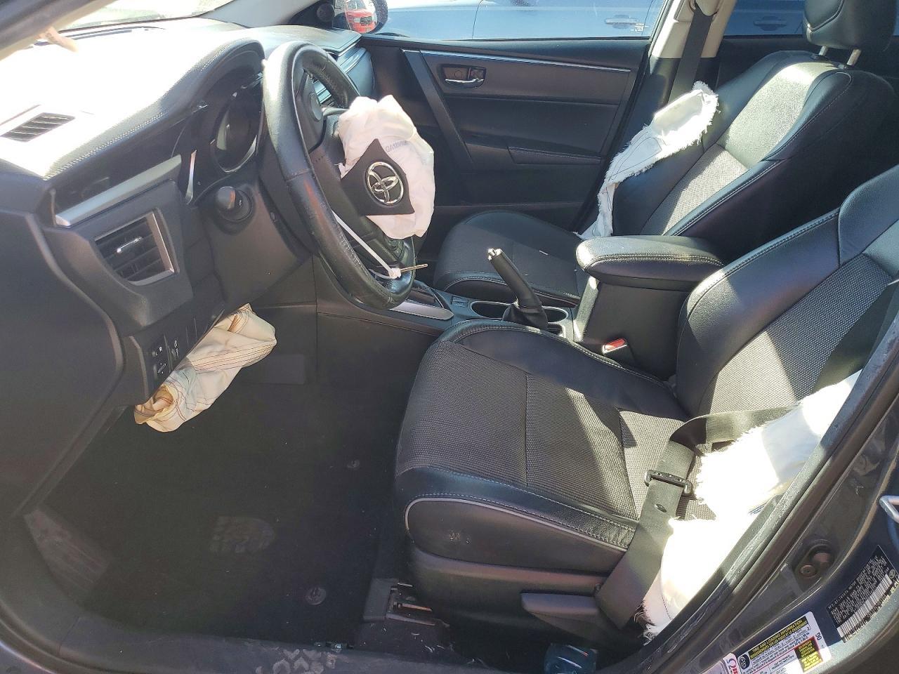 2016 TOYOTA COROLLA