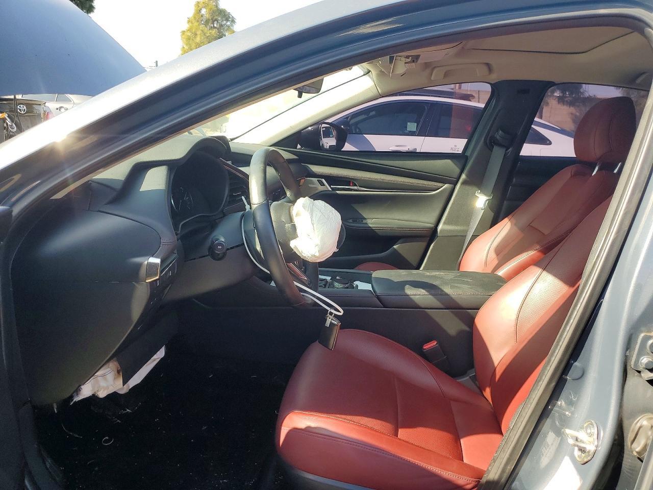 2023 MAZDA 3