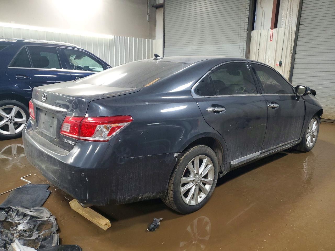 2010 LEXUS ES 350