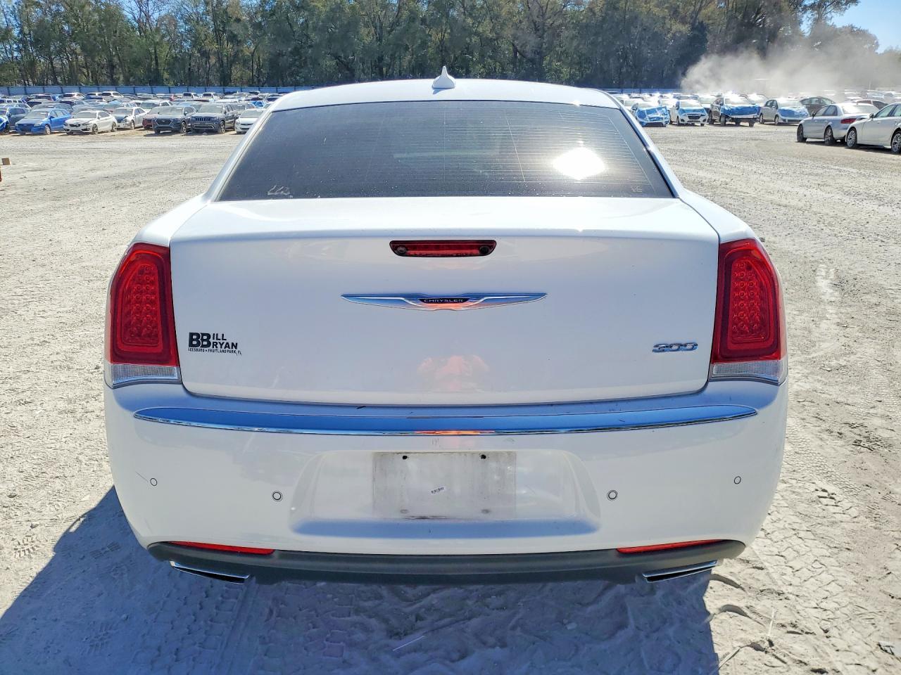 2018 CHRYSLER 300