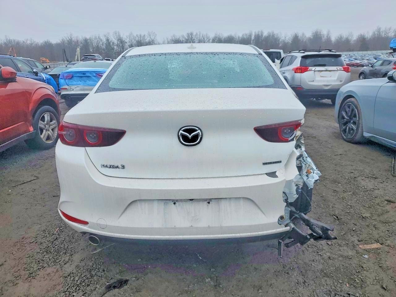2019 MAZDA 3