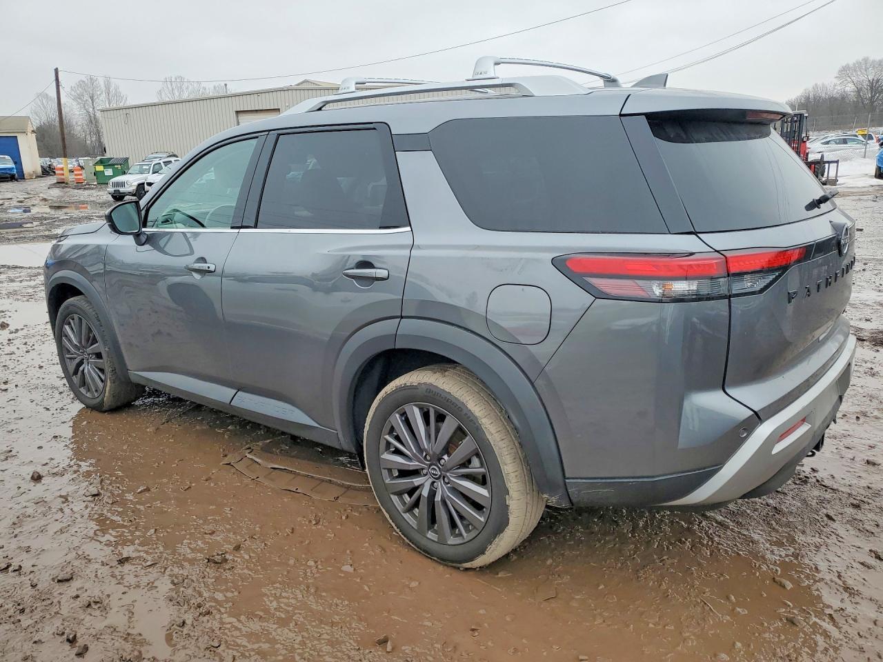 2023 NISSAN PATHFINDER