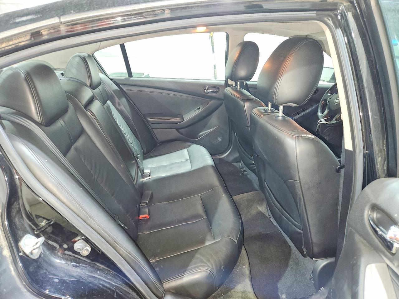 2012 NISSAN ALTIMA