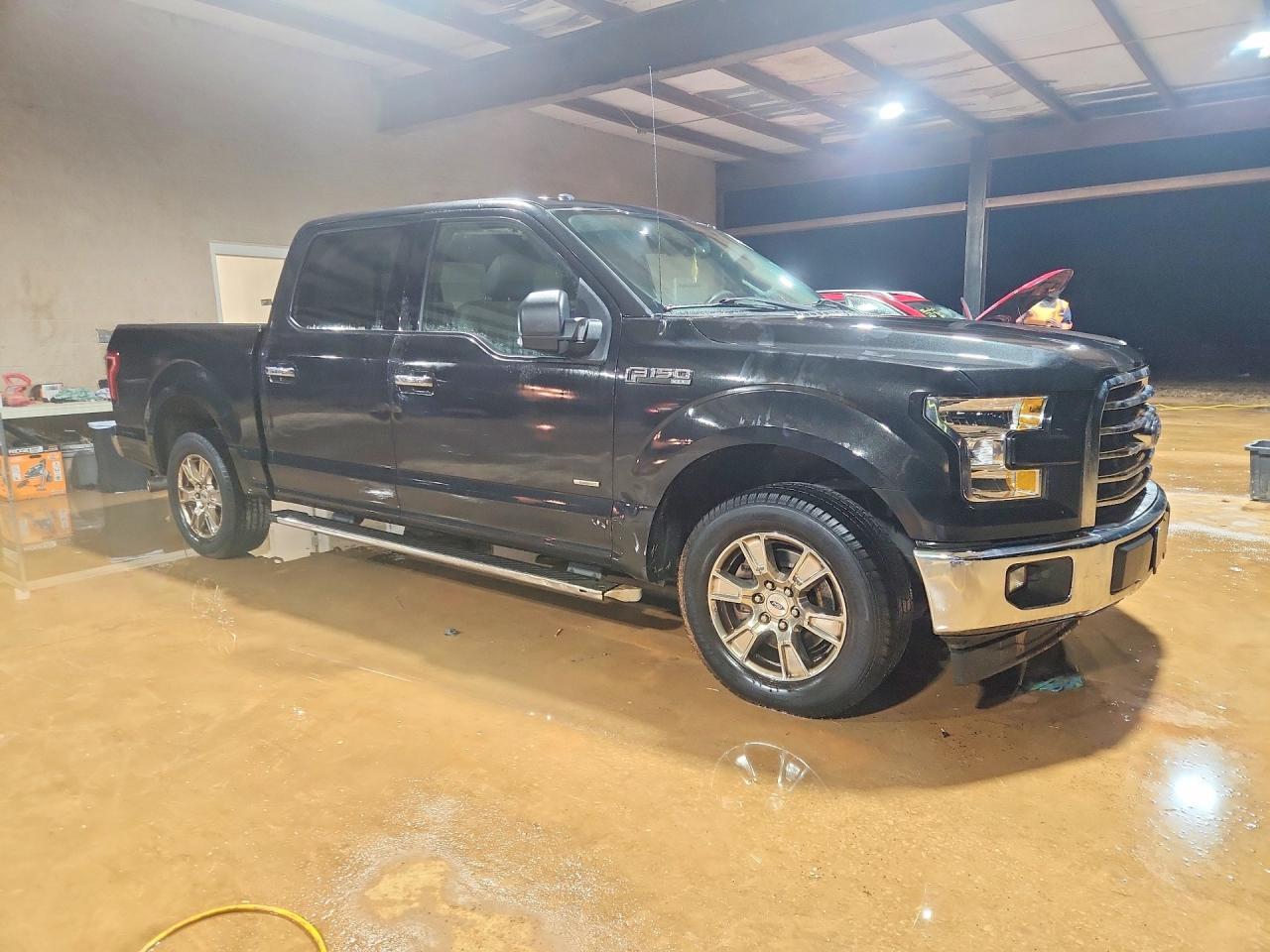 2015 FORD F-150 Lightning