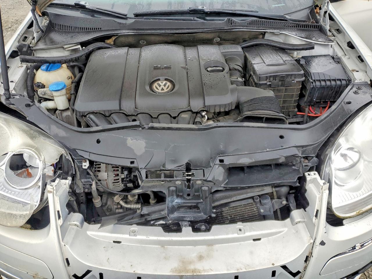 2010 VOLKSWAGEN JETTA