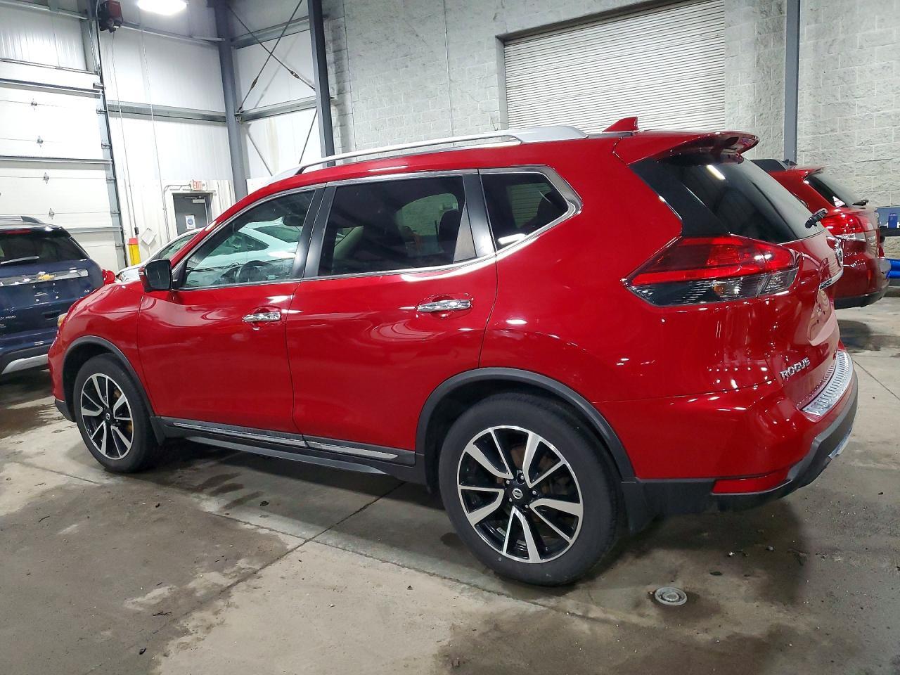 2017 NISSAN ROGUE