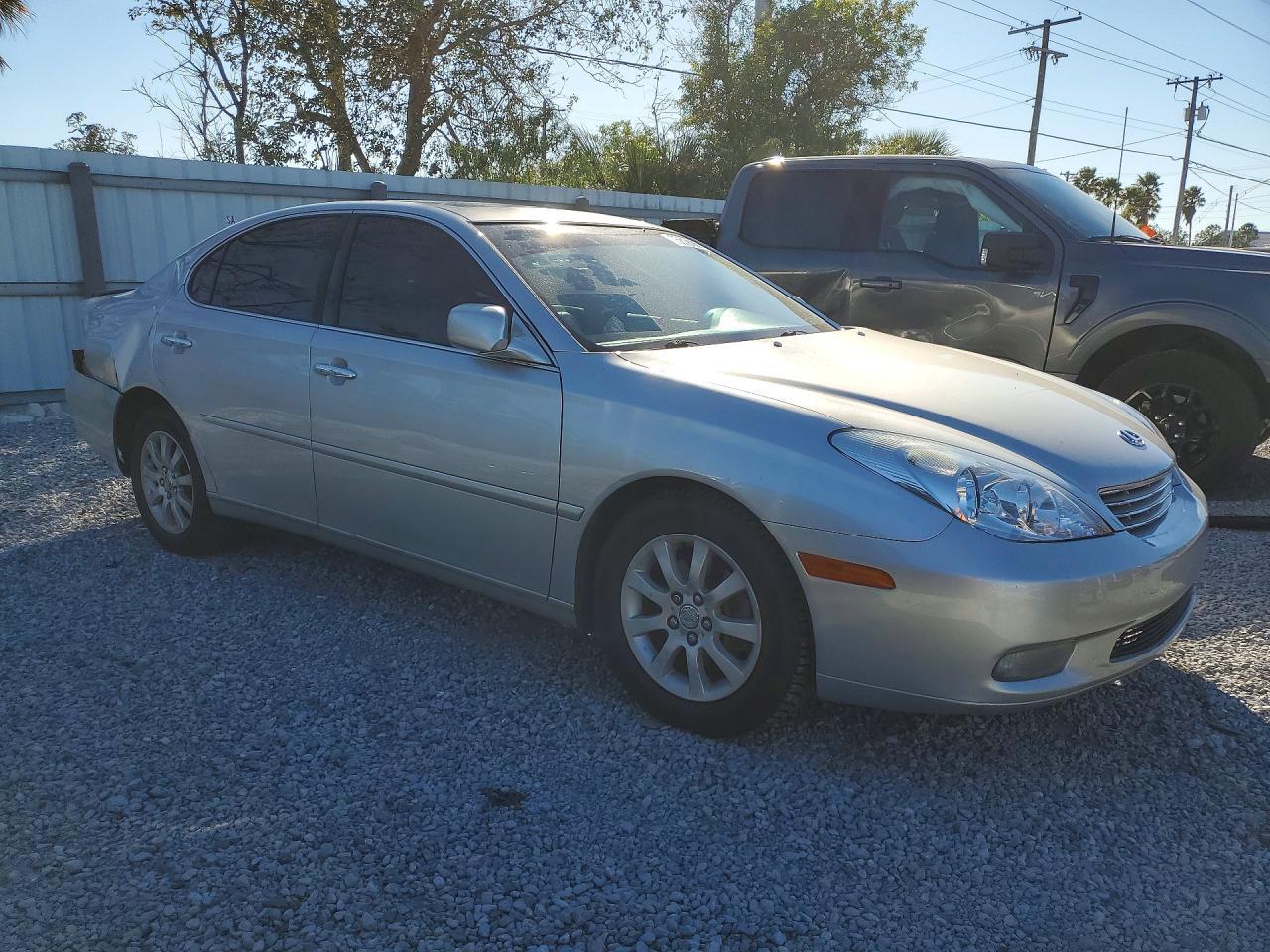 2004 LEXUS ES 330