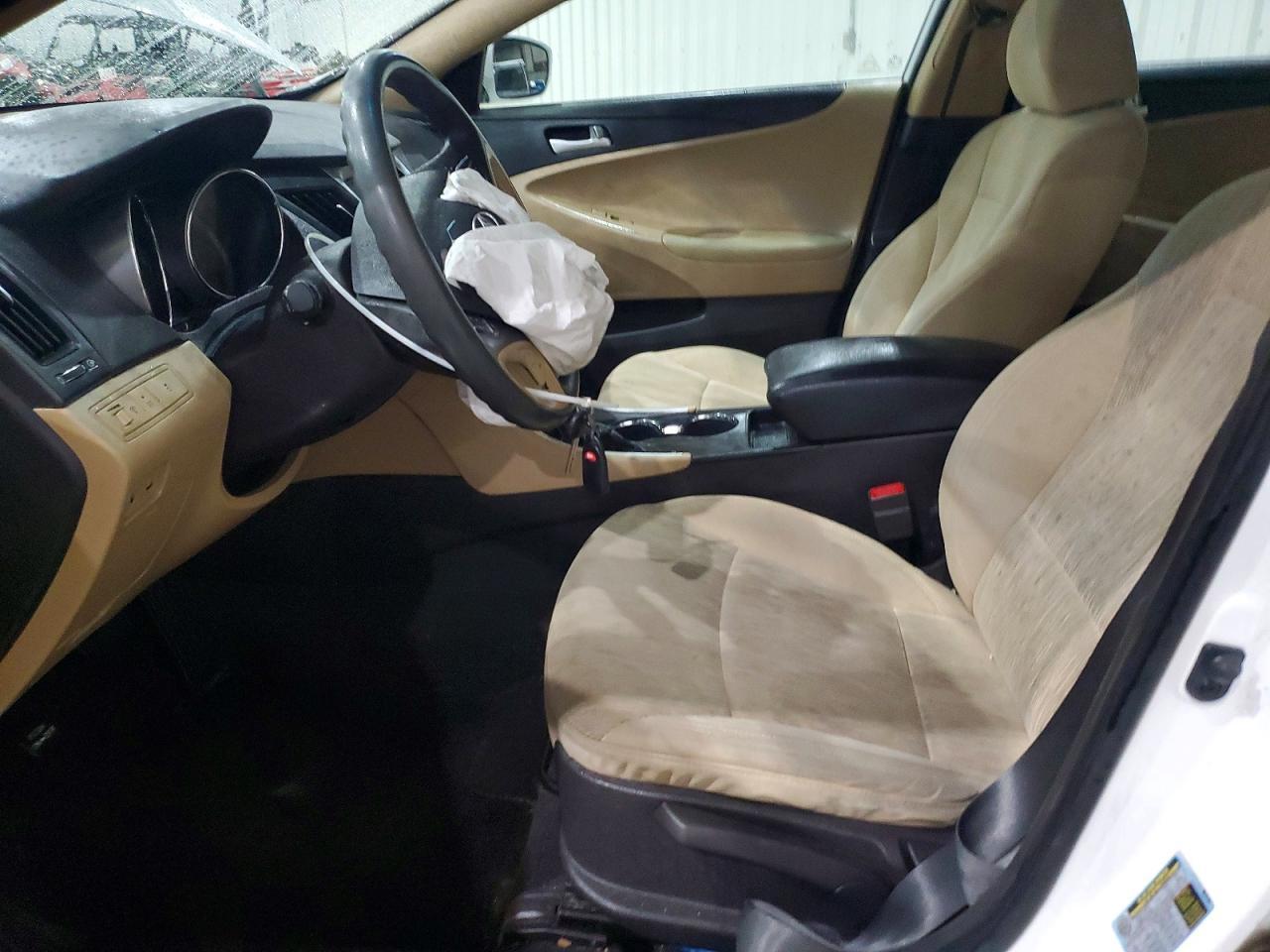 2013 HYUNDAI SONATA