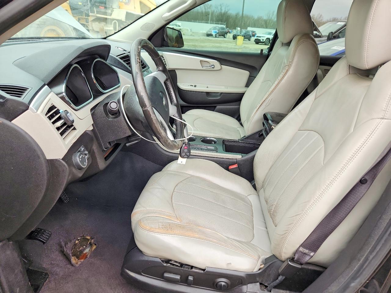 2010 CHEVROLET TRAVERSE